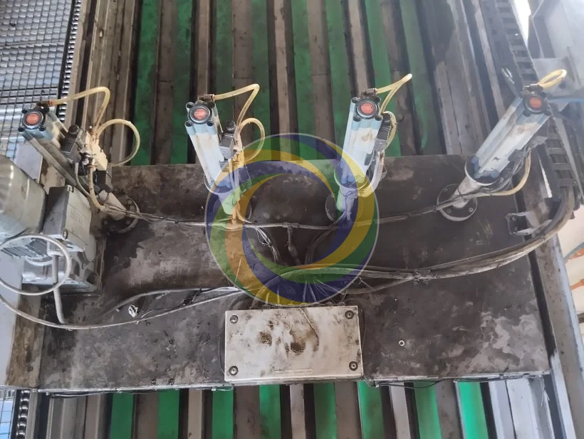 01- Ensemble de moteurs avec GRAISSE