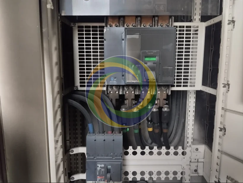 01-Nettoyage Complet Cabine Haute Tension Disjoncteur Suie