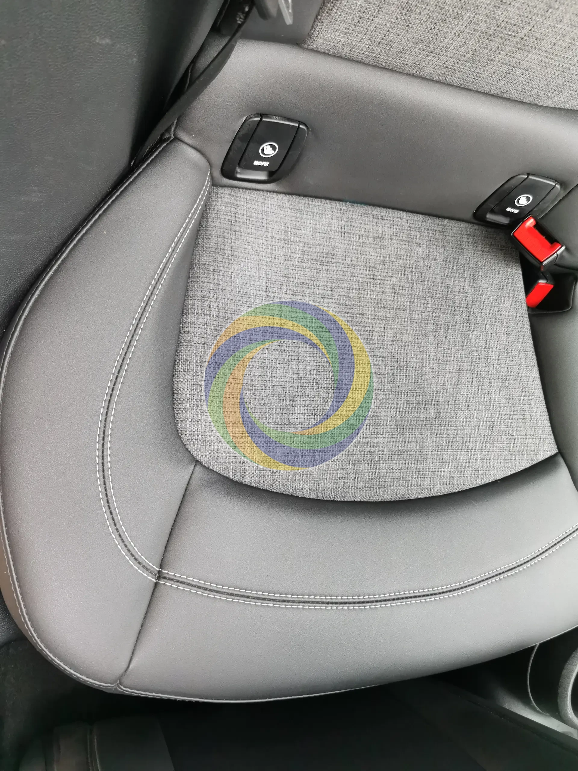 02-Nettoyage Peinture sur siege voiture