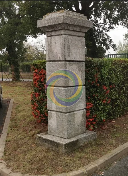 02-Nettoyage Tags sur pilier en pierre